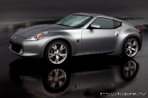 19_2009_nissan_370z210